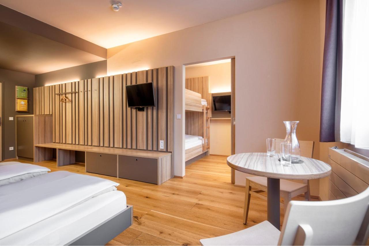 JUFA Hotel Malbun Exteriör bild