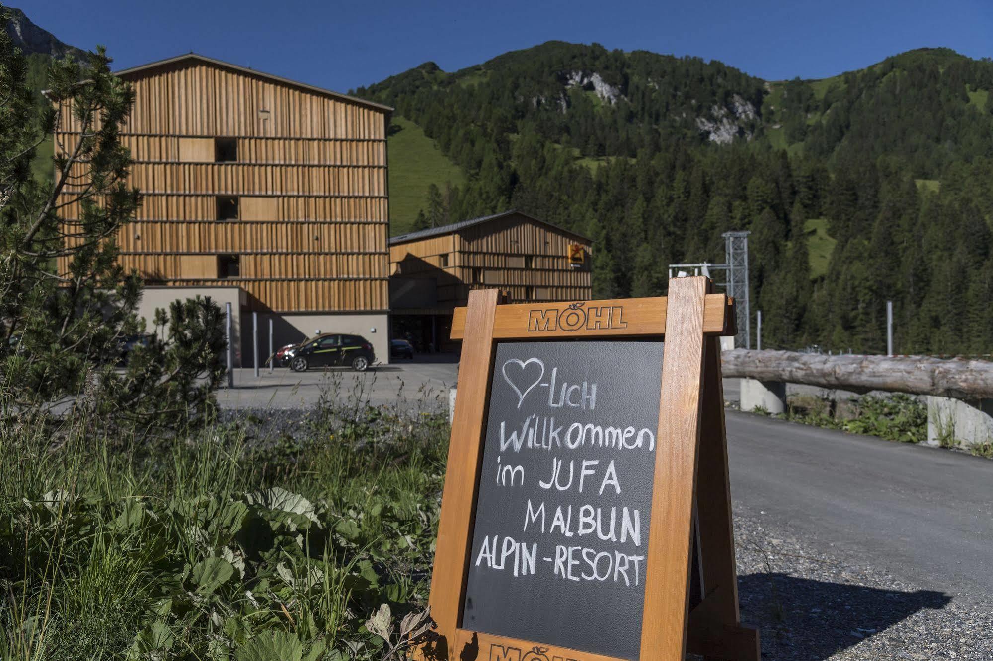 JUFA Hotel Malbun Exteriör bild